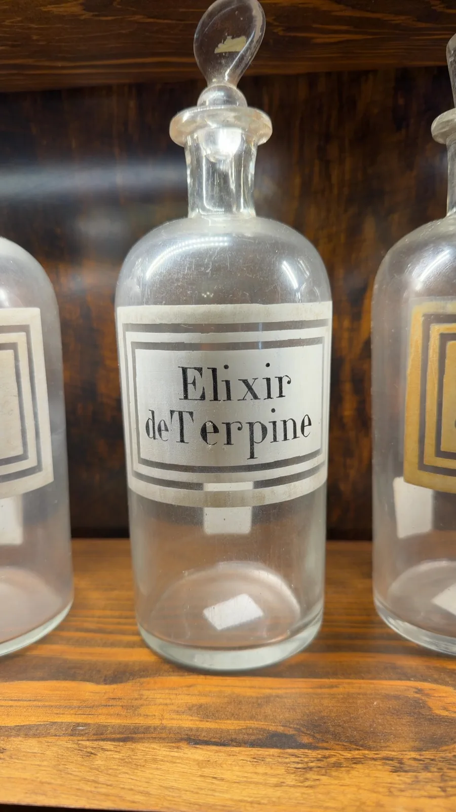 Elixir de Terpine bottle