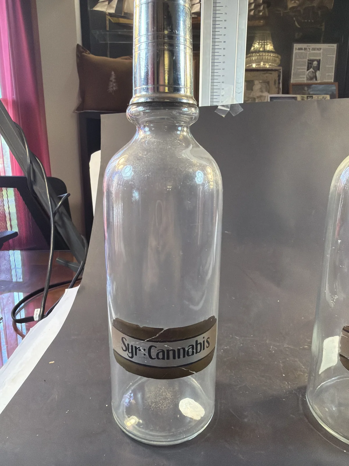 Pharmaceutical Bottle for Syr: Cannabis